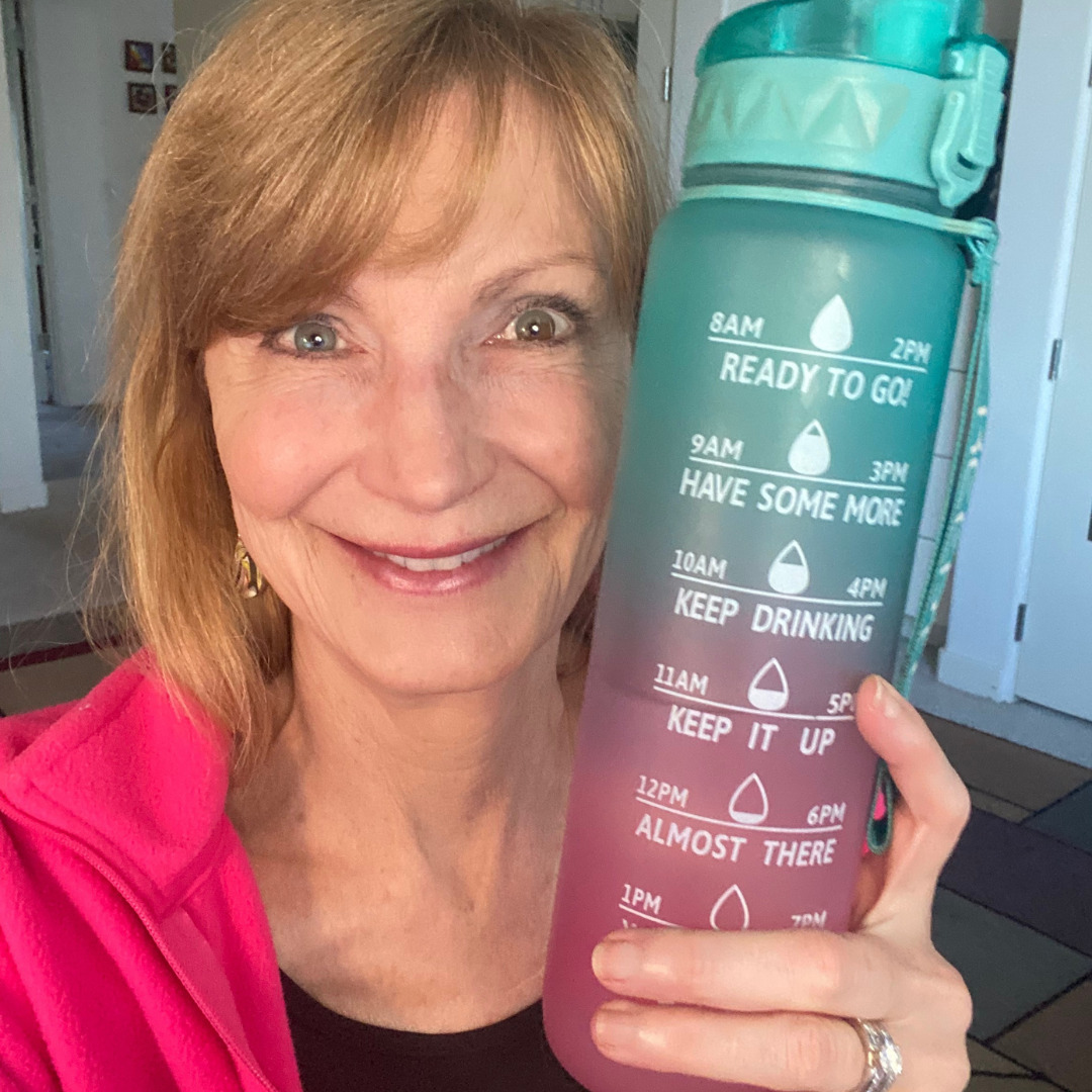 water-bottle water-bottle